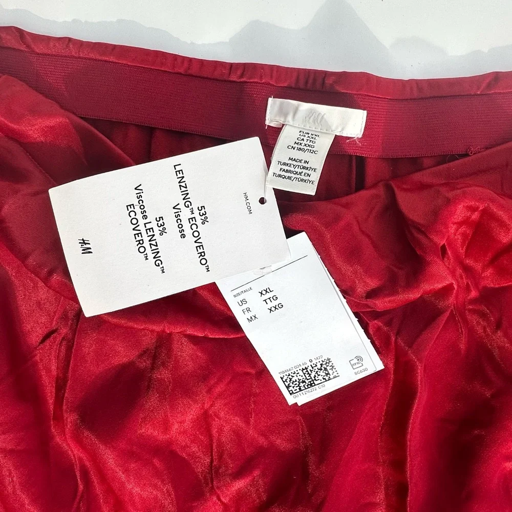 NWT H&M Elegant Red Satin Midi Skirt, XXL